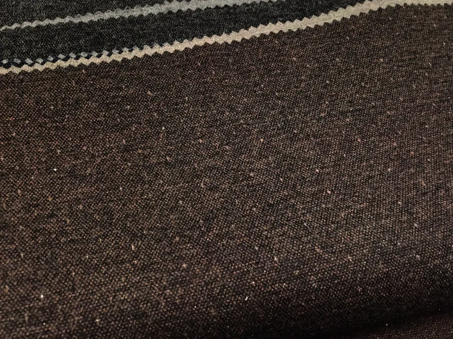 Style 25005 Rain-Streak Slub Tweed Heavyweight Fabric product photo